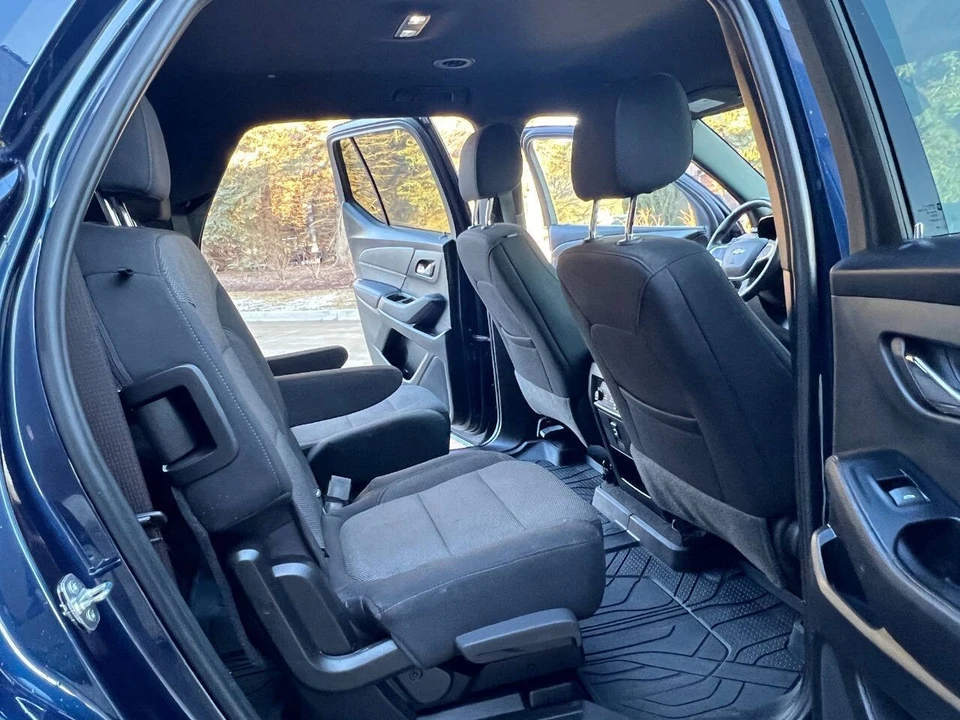 2023 Chevrolet Traverse - Image 18 of 21