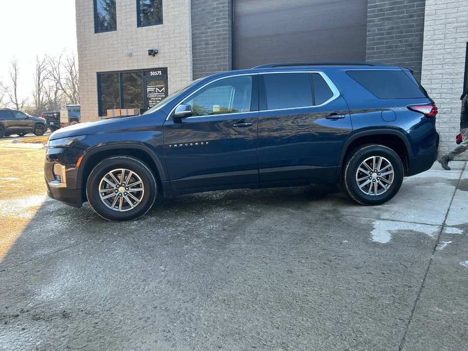 2023 Chevrolet Traverse - Image 5 of 21