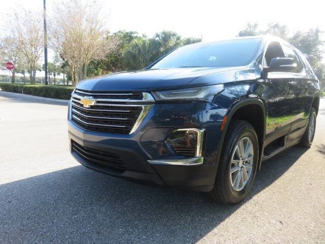 2023 Chevrolet Traverse - Image 11 of 12