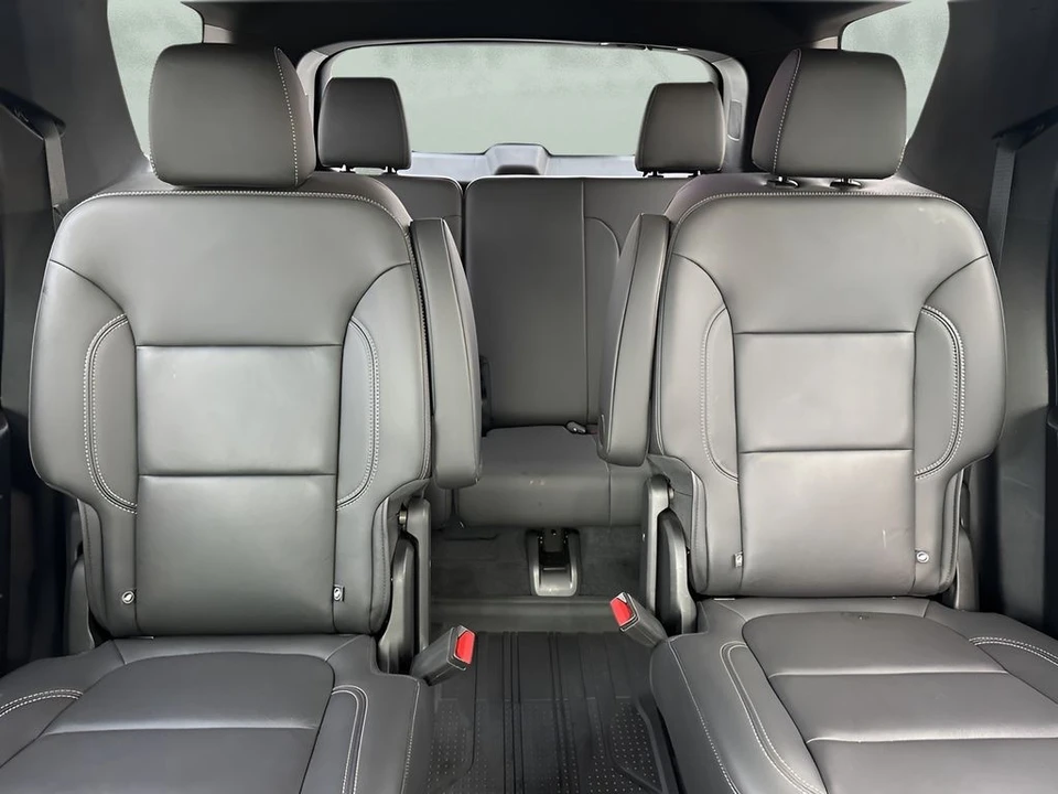 2023 Chevrolet Traverse - Image 11 of 12