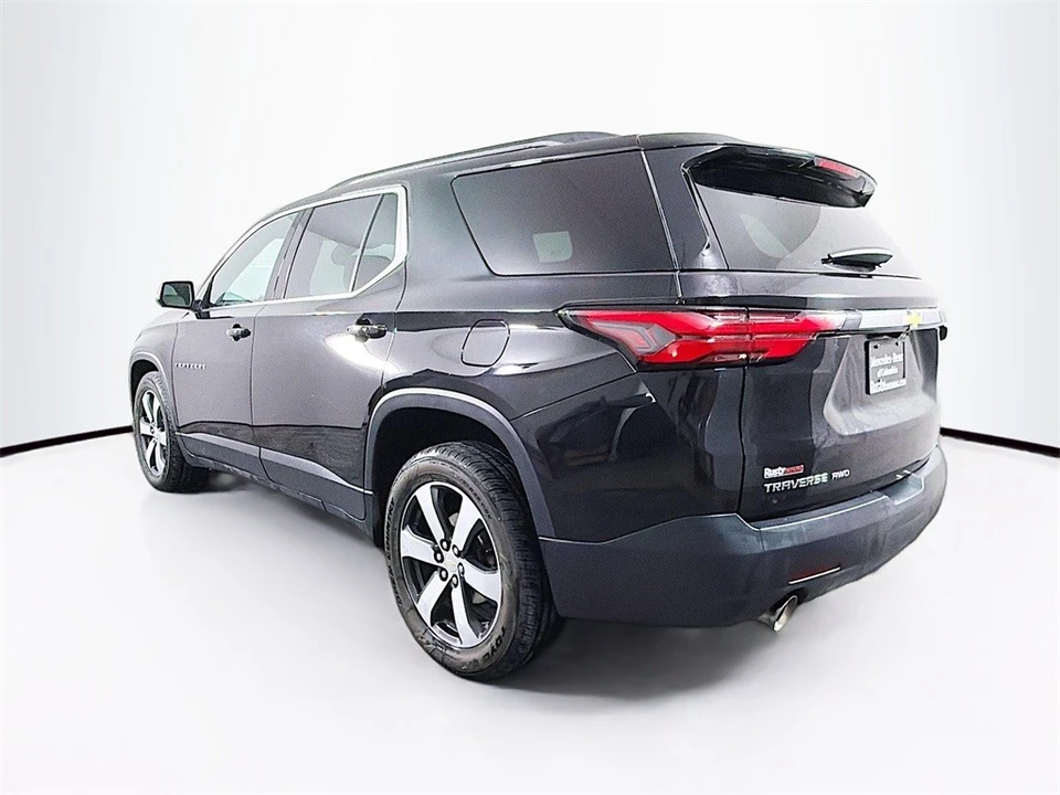 2023 Chevrolet Traverse - Image 5 of 12