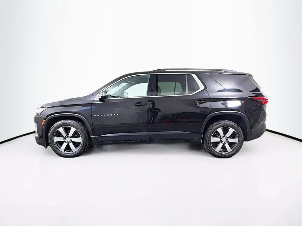 2023 Chevrolet Traverse - Image 4 of 21