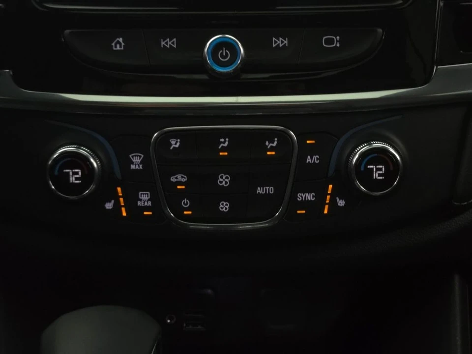2023 Chevrolet Traverse - Image 8 of 12