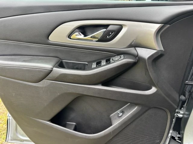 2023 Chevrolet Traverse - Image 20 of 21