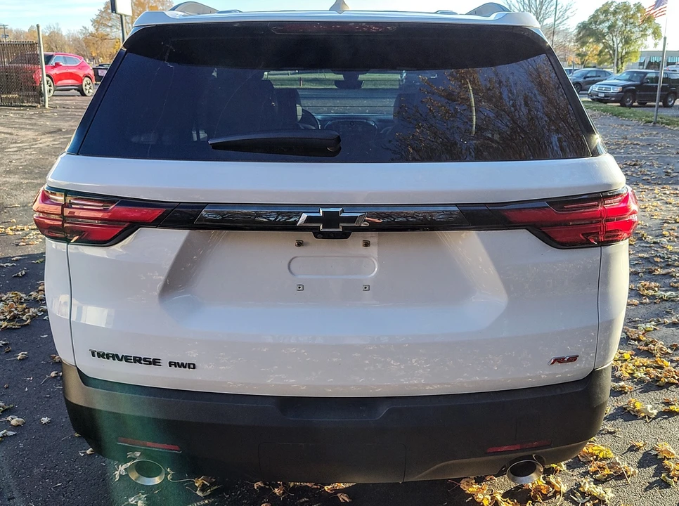 2023 Chevrolet Traverse - Image 6 of 13