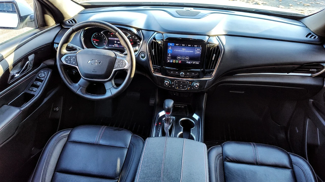 2023 Chevrolet Traverse - Image 10 of 13