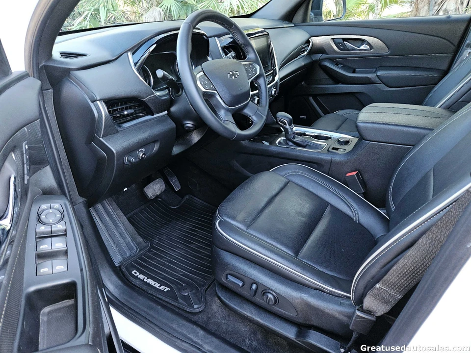2023 Chevrolet Traverse - Image 8 of 21