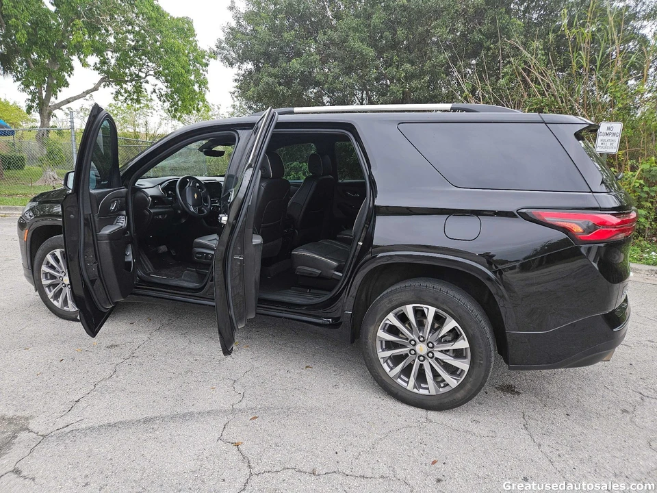 2023 Chevrolet Traverse - Image 7 of 21