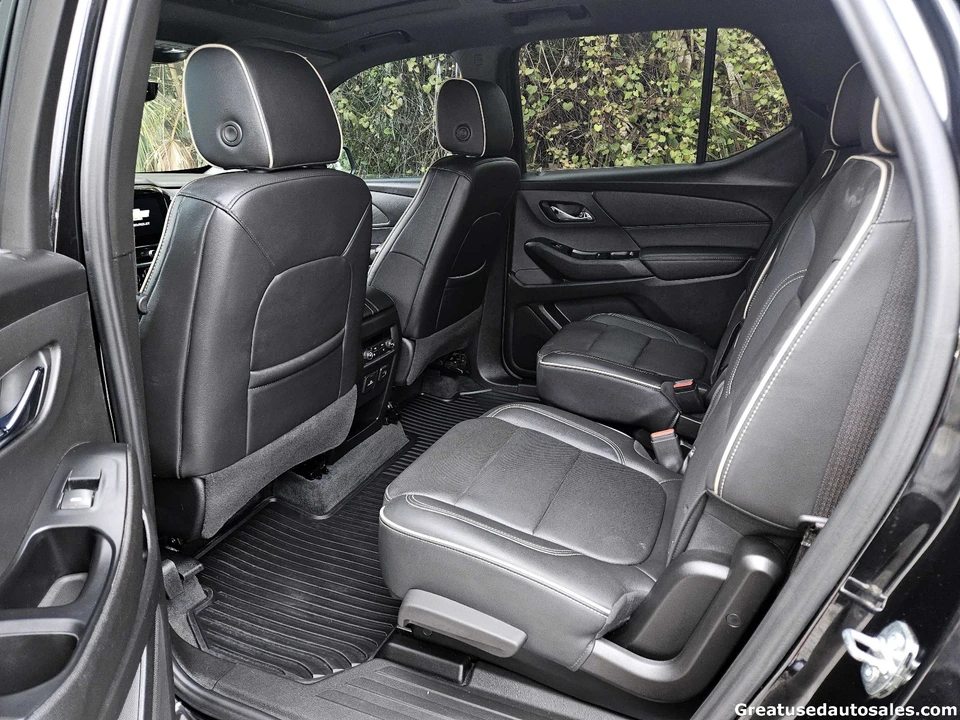 2023 Chevrolet Traverse - Image 13 of 21