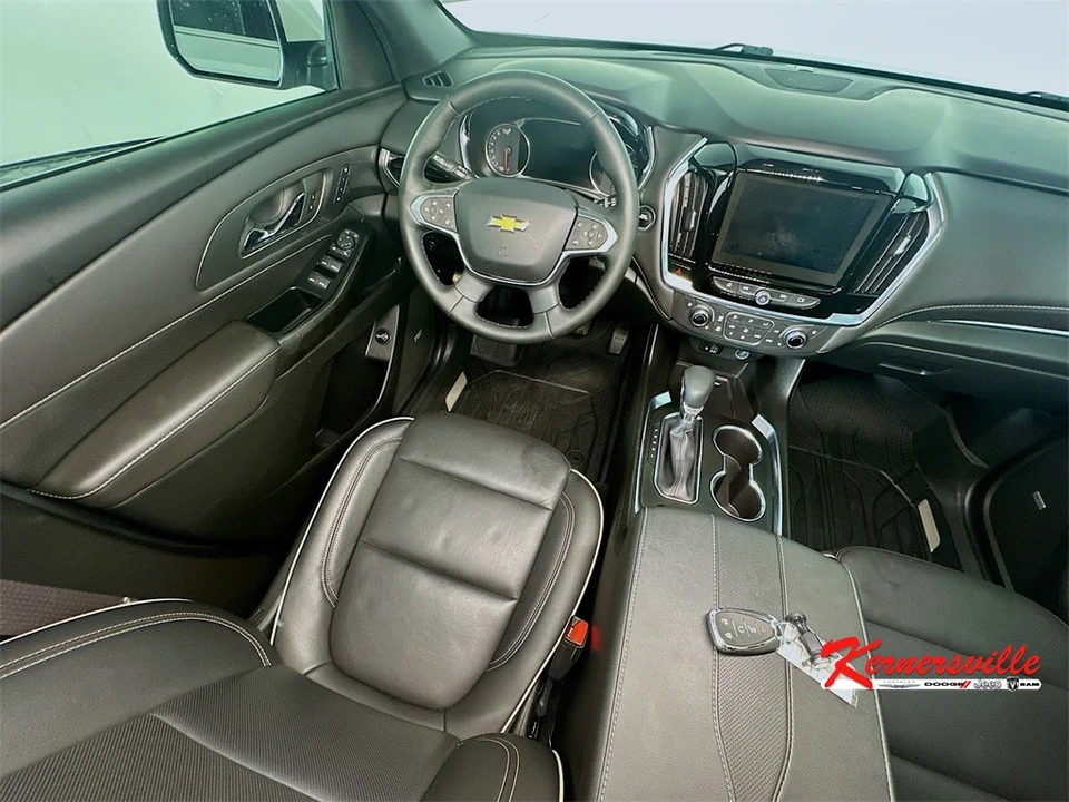 2023 Chevrolet Traverse - Image 9 of 12