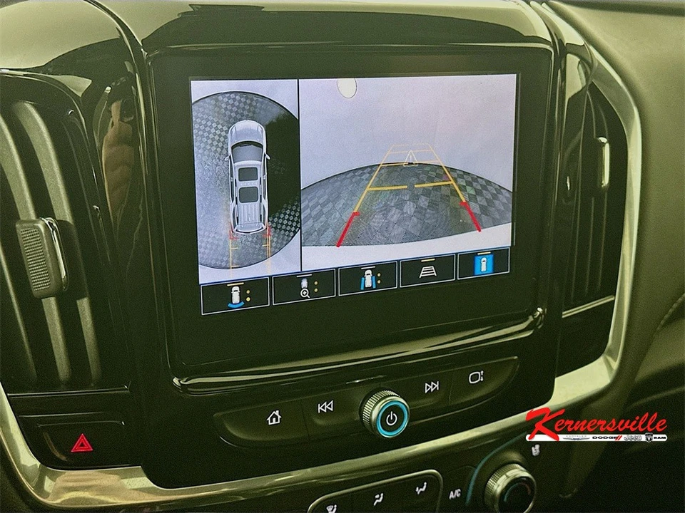 2023 Chevrolet Traverse - Image 20 of 21