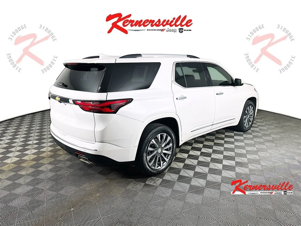 2023 Chevrolet Traverse - Image 7 of 12