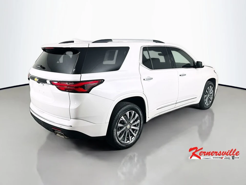 2023 Chevrolet Traverse - Image 7 of 21