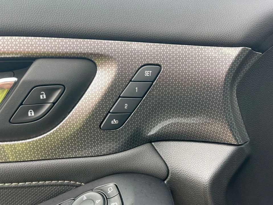 2023 Chevrolet Traverse - Image 11 of 12