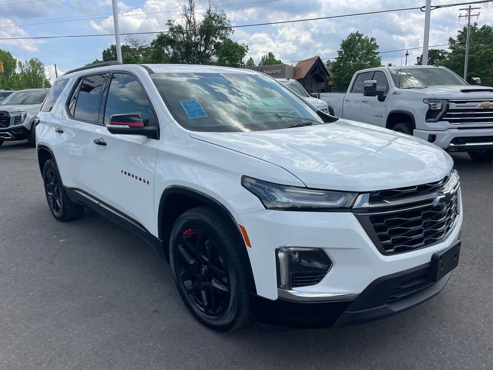 2023 Chevrolet Traverse - Image 7 of 12