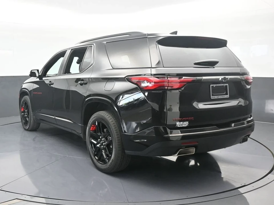 2023 Chevrolet Traverse - Image 4 of 12