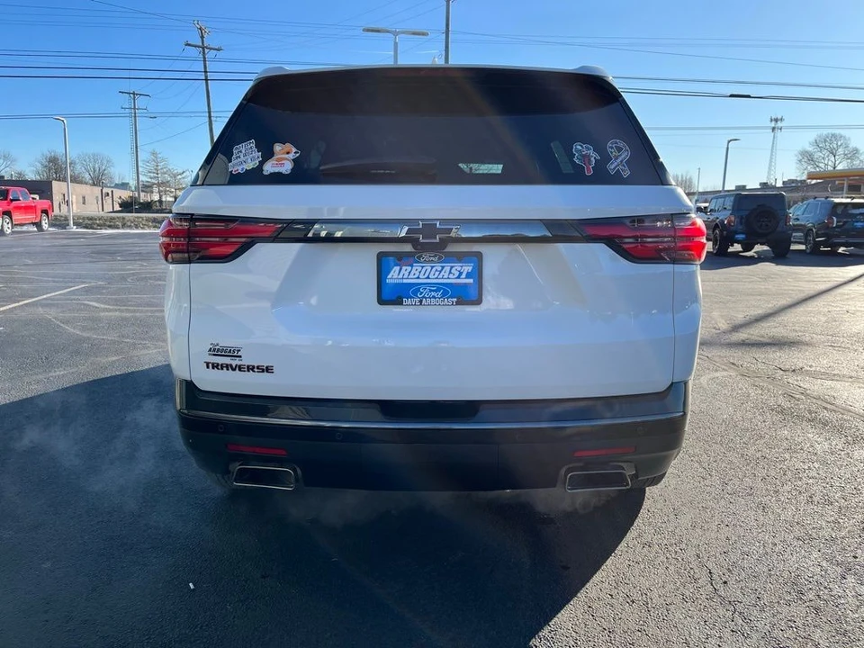 2023 Chevrolet Traverse - Image 5 of 12