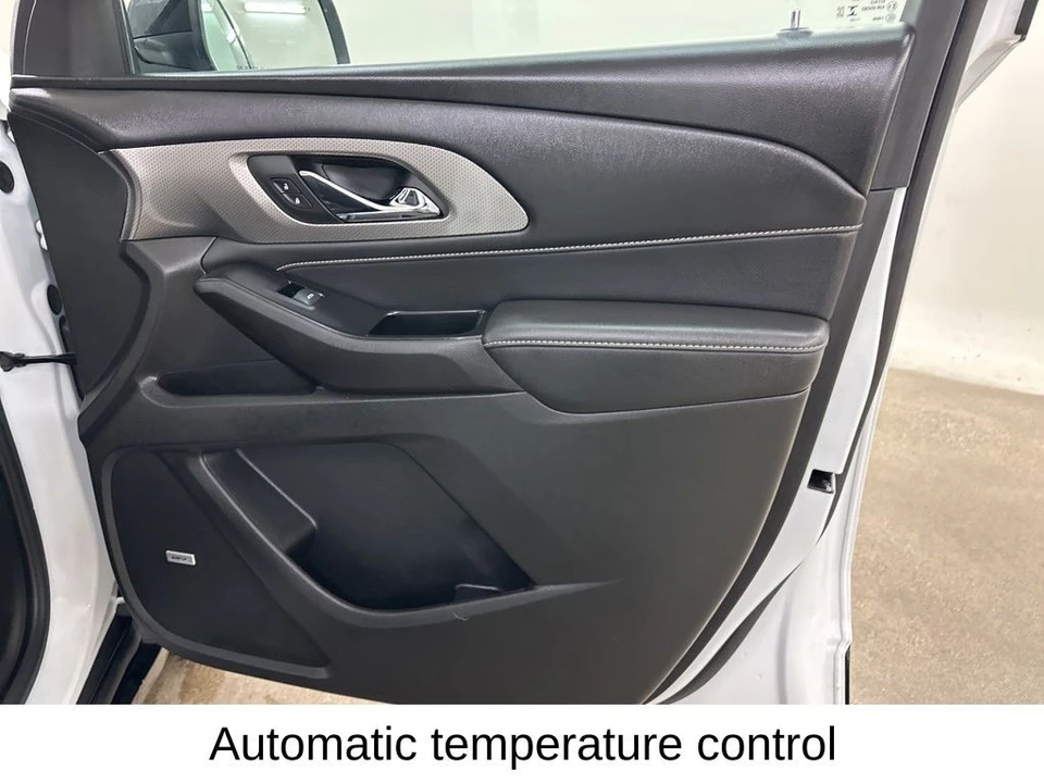 2023 Chevrolet Traverse - Image 21 of 21