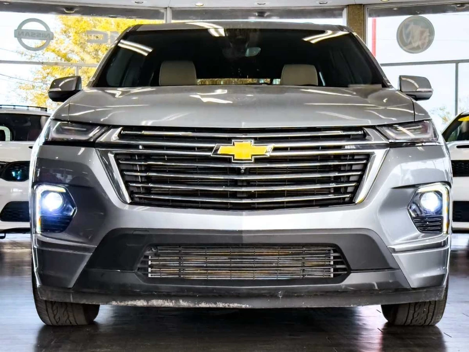 2023 Chevrolet Traverse - Image 4 of 21