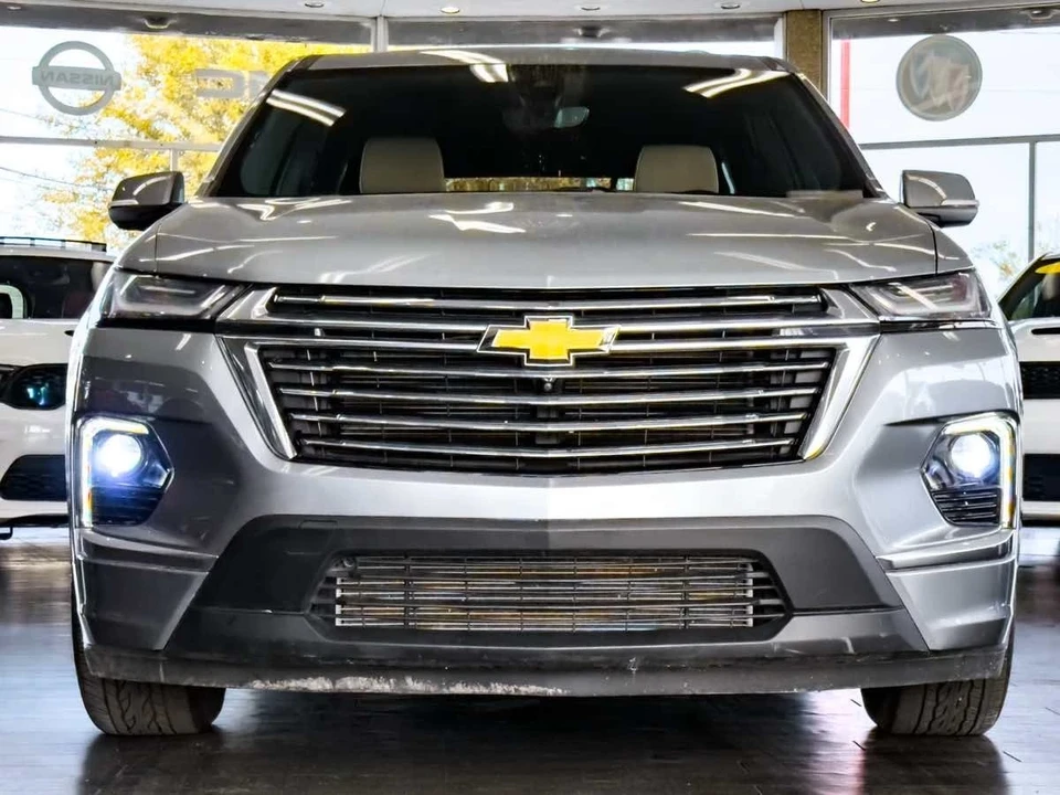 2023 Chevrolet Traverse - Image 4 of 21