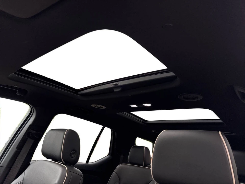 2023 Chevrolet Traverse - Image 20 of 21
