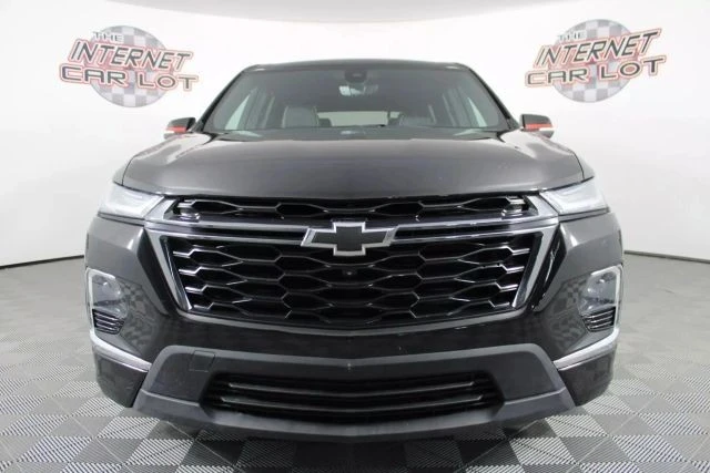 2023 Chevrolet Traverse - Image 2 of 12