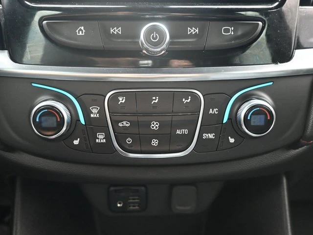 2023 Chevrolet Traverse - Image 16 of 20