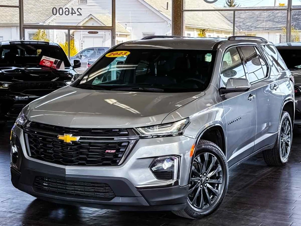 2023 Chevrolet Traverse - Image 6 of 12