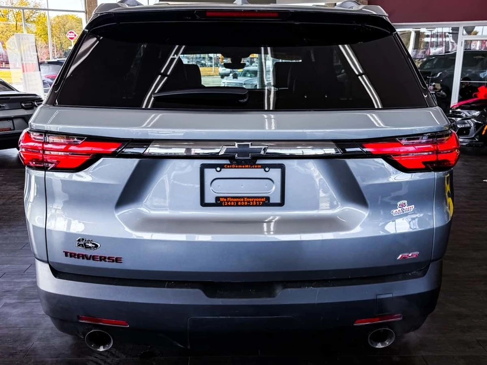 2023 Chevrolet Traverse - Image 13 of 21