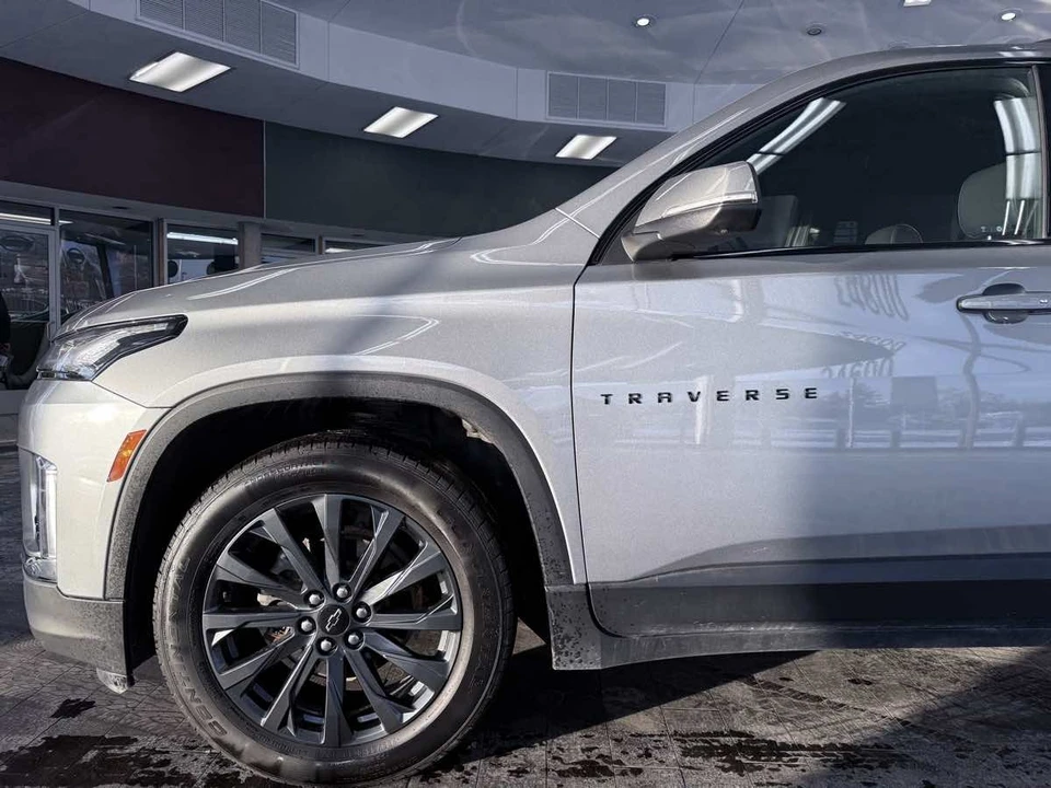 2023 Chevrolet Traverse - Image 20 of 21