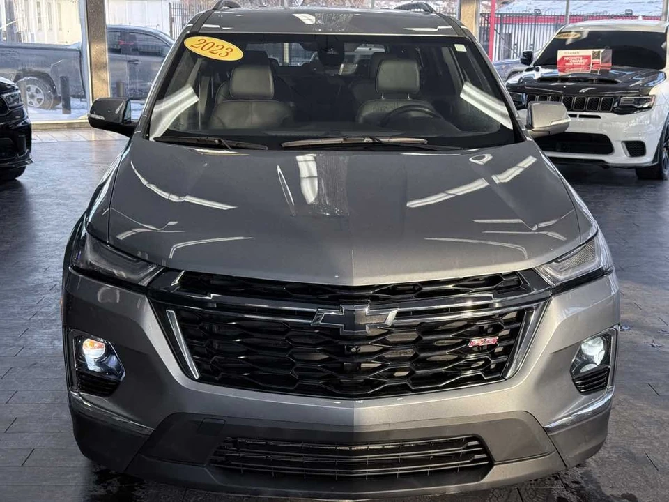 2023 Chevrolet Traverse - Image 3 of 21