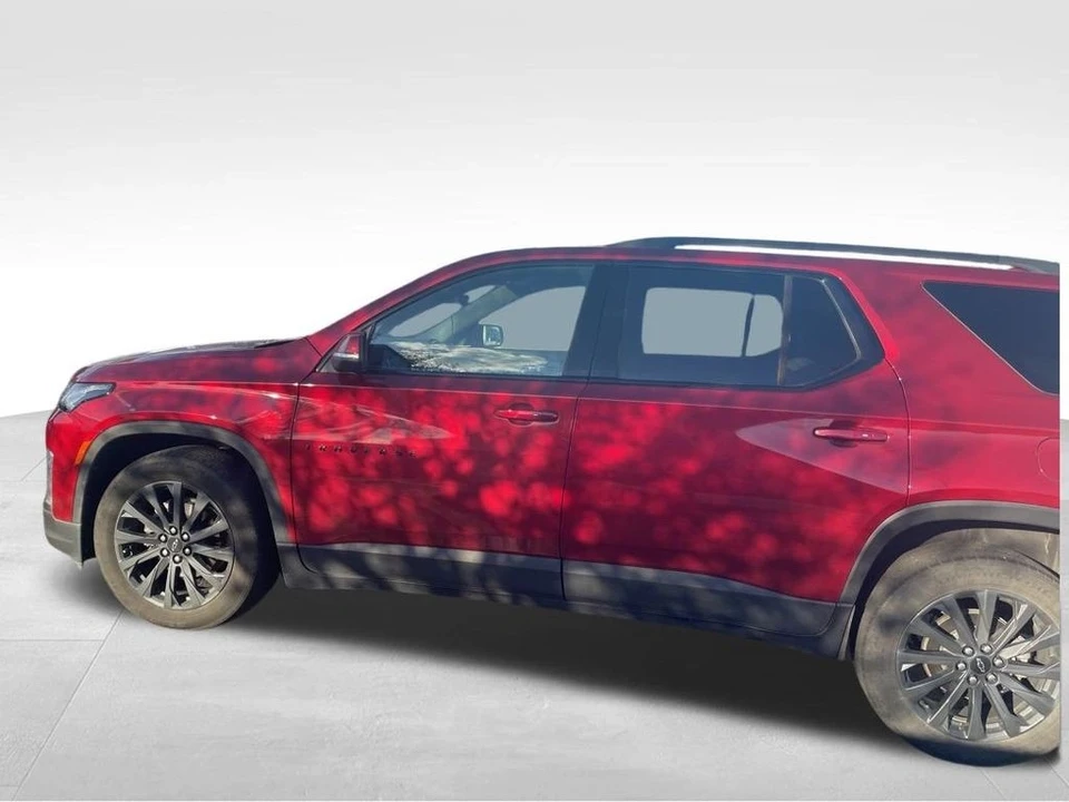 2023 Chevrolet Traverse - Image 3 of 12