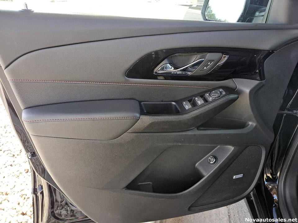 2023 Chevrolet Traverse - Image 9 of 21