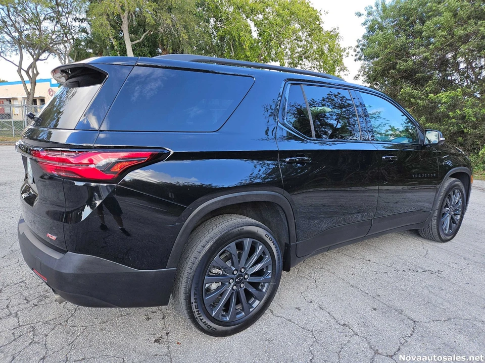 2023 Chevrolet Traverse - Image 6 of 21