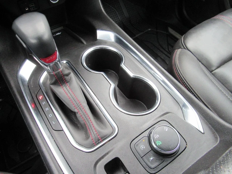 2023 Chevrolet Traverse - Image 10 of 12