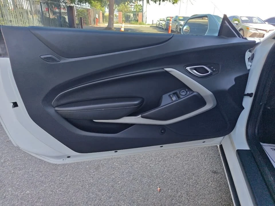 2023 Chevrolet Camaro 6th Gen - Image 9 of 19
