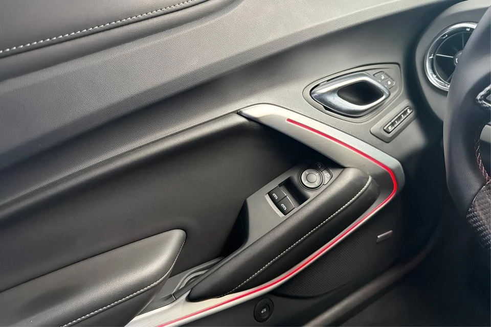 2023 Chevrolet Camaro 6th Gen - Image 15 of 20