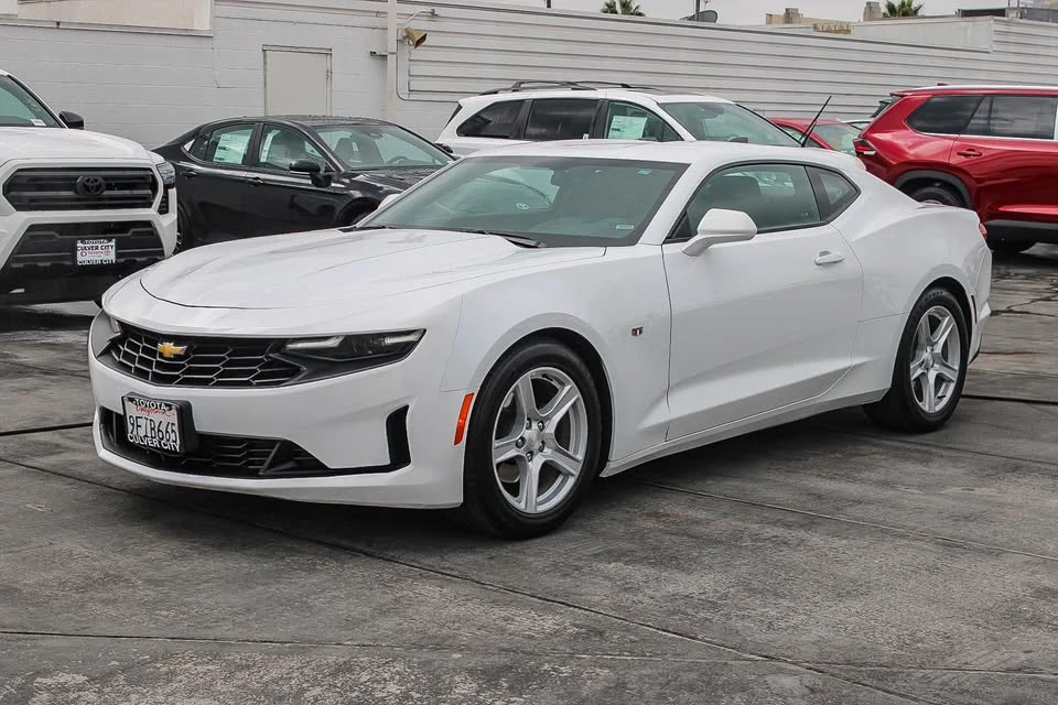 2023 Chevrolet Camaro 6th Gen - Image 2 of 19
