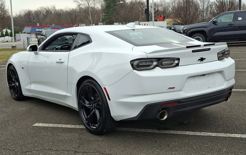 2023 Chevrolet Camaro 6th Gen - Image 3 of 8