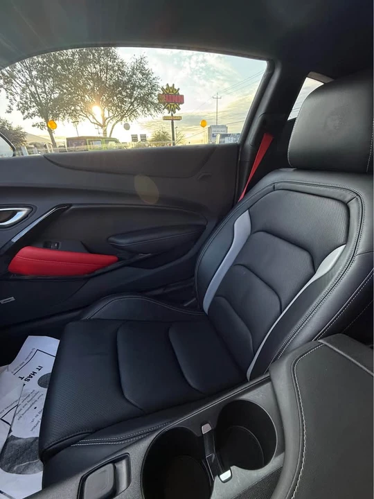 2023 Chevrolet Camaro 6th Gen - Image 11 of 17