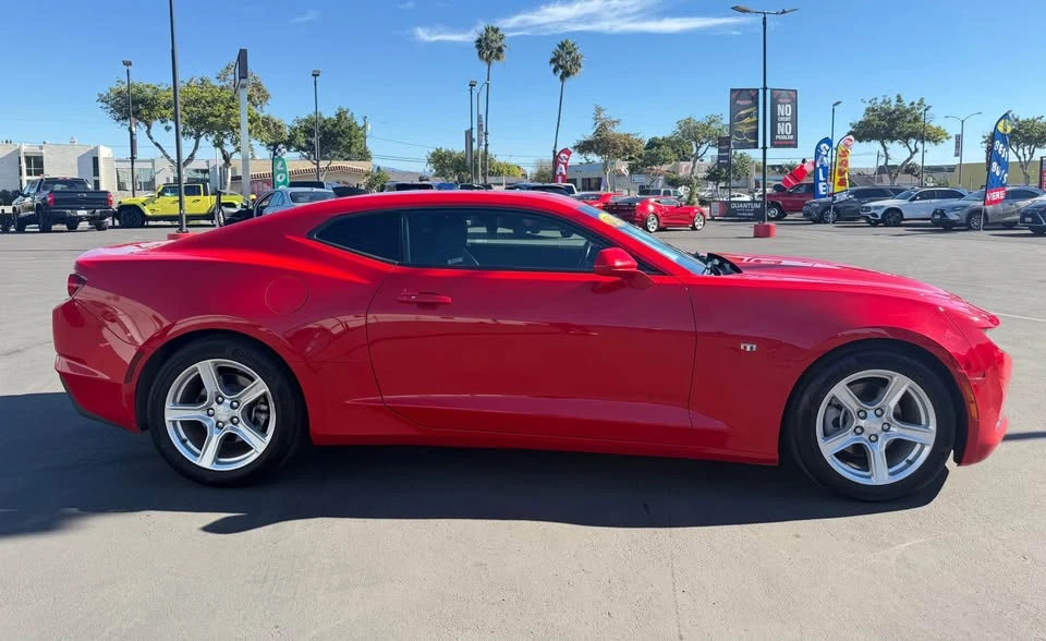 2023 Chevrolet Camaro 6th Gen - Image 2 of 10