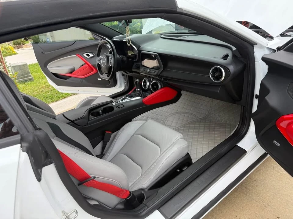 2023 Chevrolet Camaro 6th Gen - Image 9 of 10
