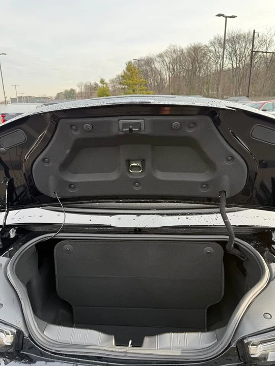 2023 Chevrolet Camaro 6th Gen - Image 6 of 10