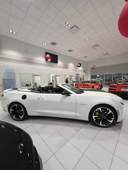 2023 Chevrolet Camaro 6th Gen - Image 7 of 10