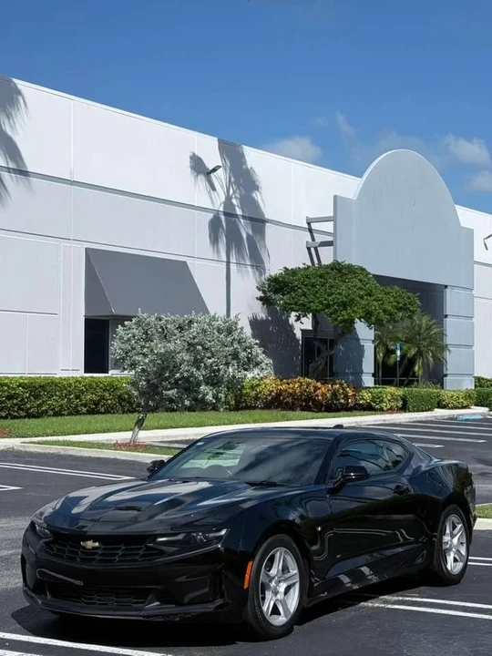 2023 Chevrolet Camaro 6th Gen - Image 2 of 10