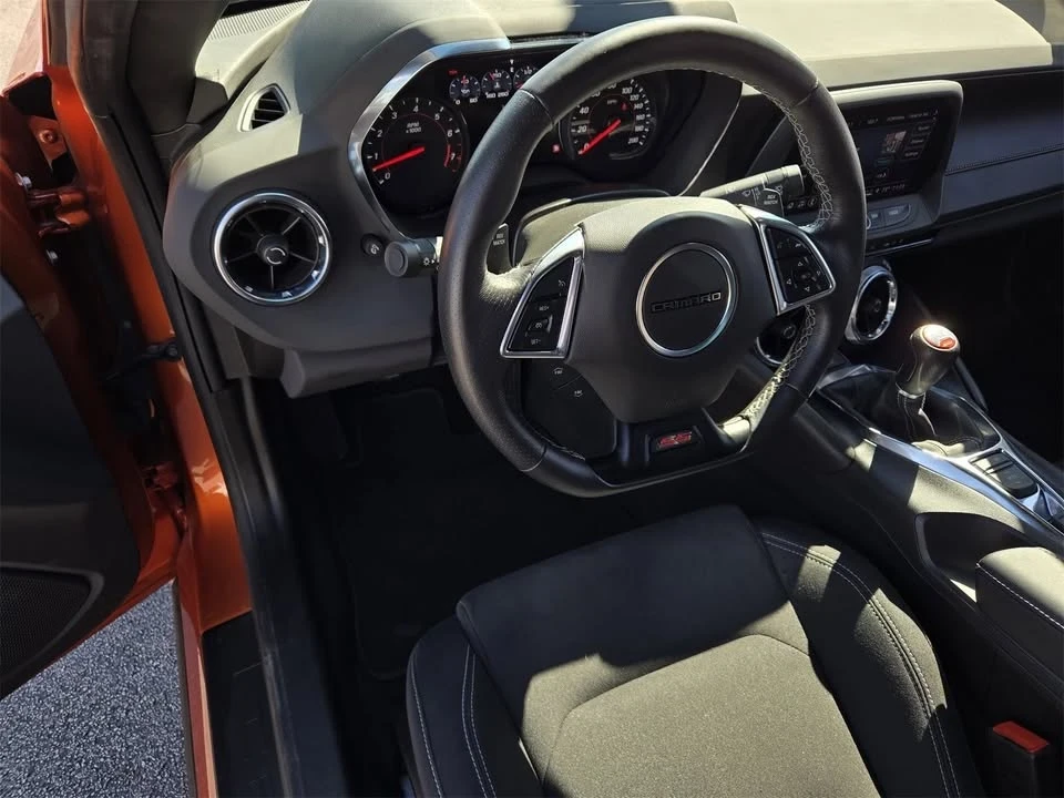 2023 Chevrolet Camaro SS 6th Gen - Image 18 of 19