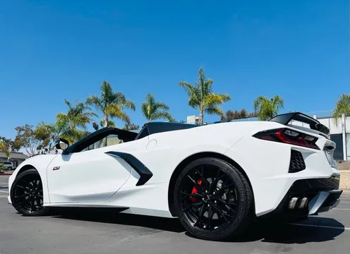 2023 Chevrolet Corvette C8 - Image 3 of 17
