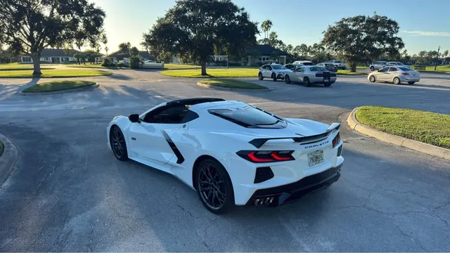 2023 Chevrolet Corvette C8 - Image 4 of 16