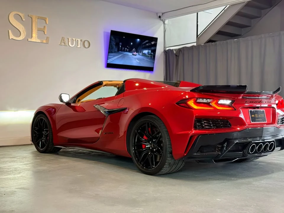 2023 Chevrolet Corvette C8 Z06 - Image 17 of 18