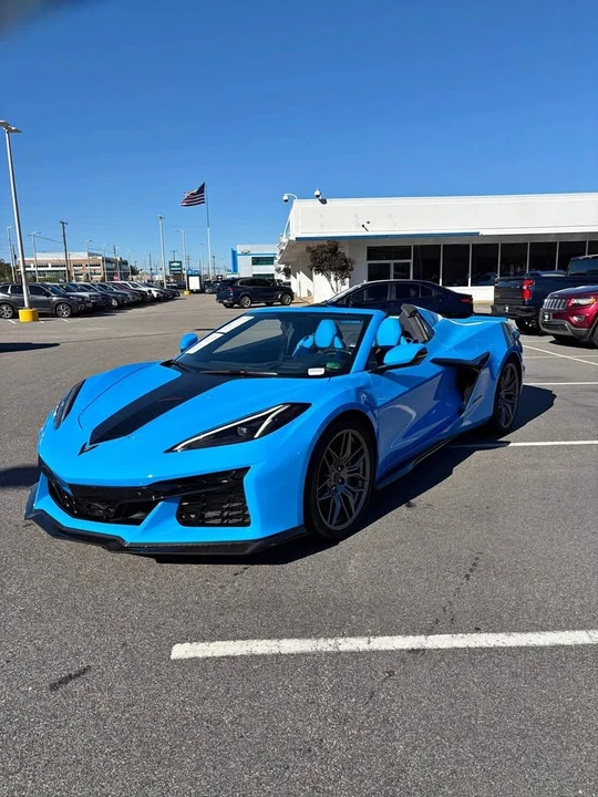 2023 Chevrolet Corvette C8 Z06 - Image 1 of 9
